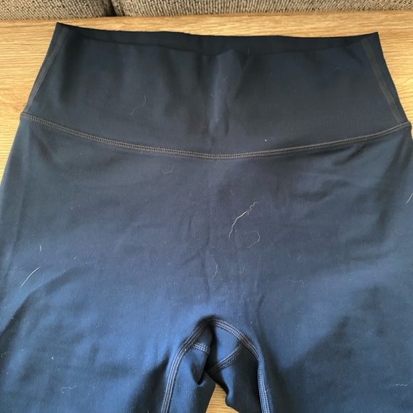 Medium no front seam leggings - Picture 2 of 4